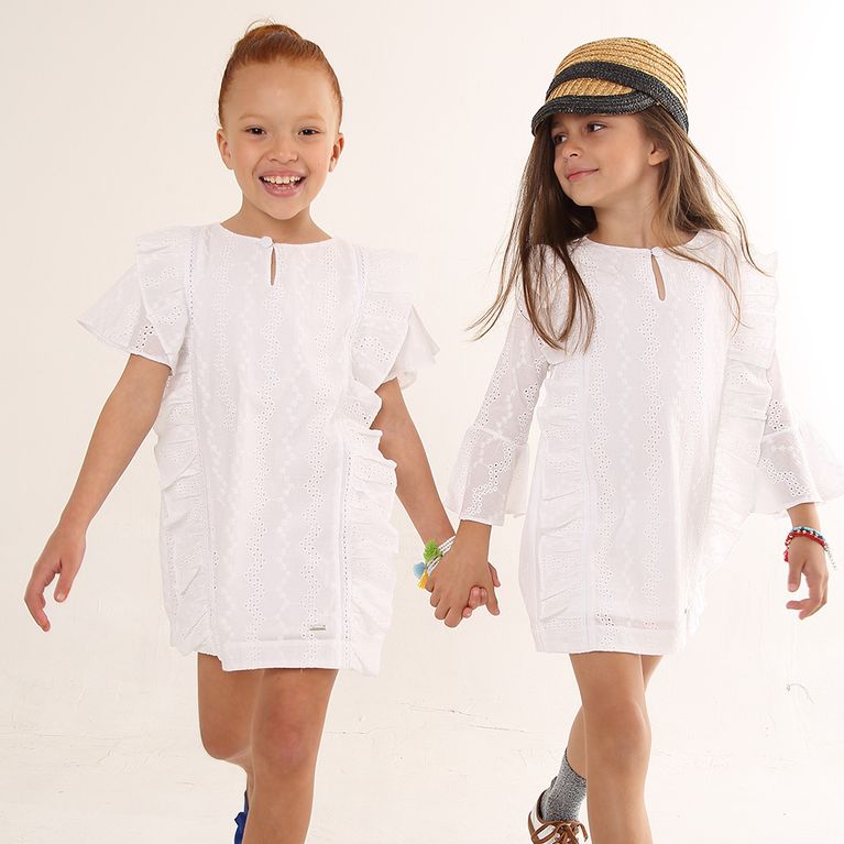 modelo de vestido branco para criança